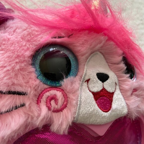 Pink Heart Plush - Picture 12 of 12